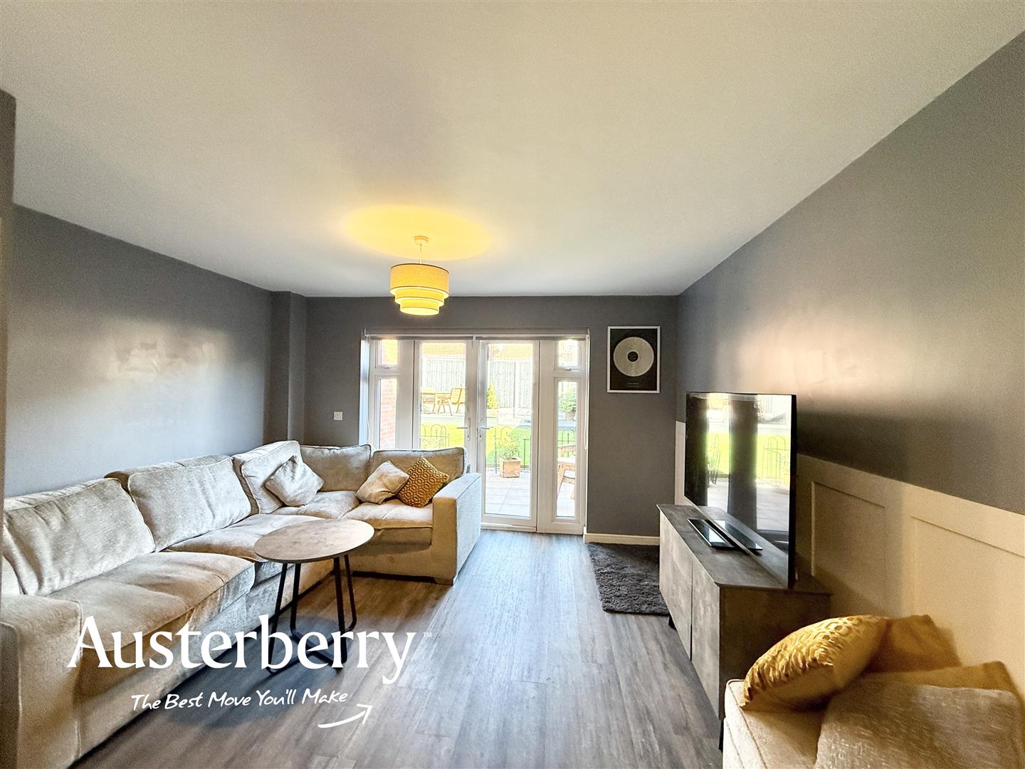 3 bed property in Hawarden Way, Stoke-On-Trent